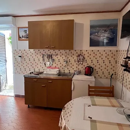 By The Sea Racisce, Korcula - 4359 *